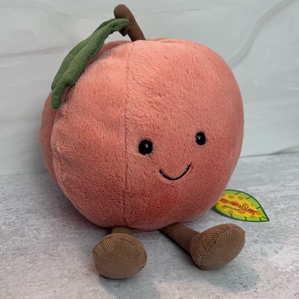 Jellycat Amusables Peach 🍑 Hard to find, retired! Brand new, tag attached.